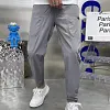 Pantalon cargo multi-poches conique &agrave; haute extensibilit&eacute; pour homme