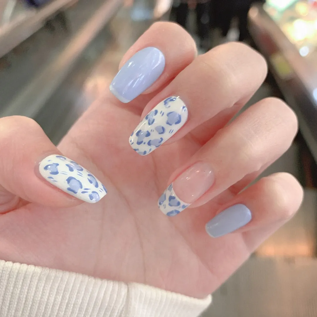 24pcs Butterfly Nail Patch Glue Type Removable Long Paragraph Fashion Manicure Wearable False Nails Patch With Glue Fake Nails-Nail Inspo