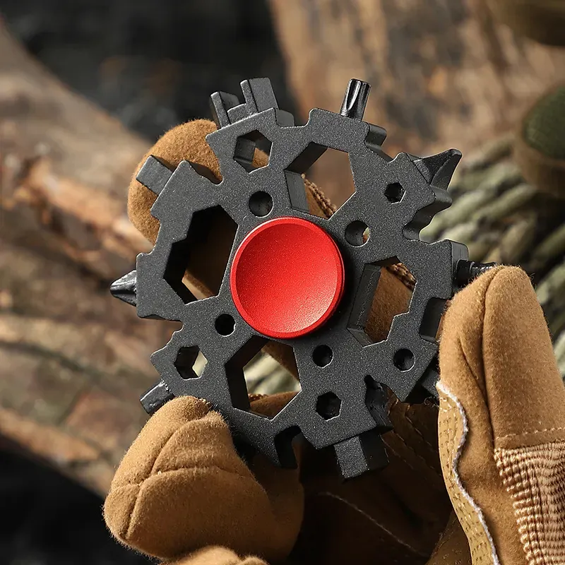 SAKER&reg; 23-in-1 Snowflake Multitool