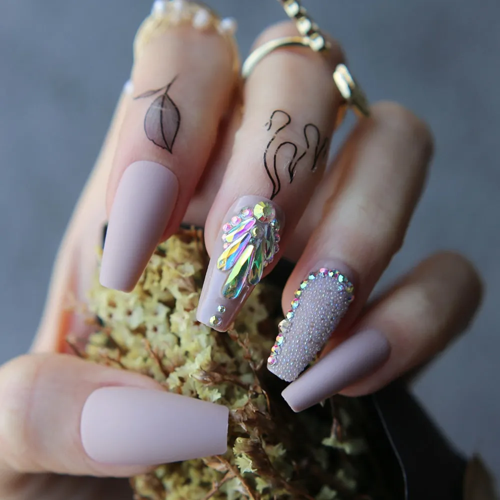 Handmade nude coffin reusable Press on nails box 24pcs Acrylic nails crystal nails bling Microdrill glitter Ballet fasle nails-Nail Inspo