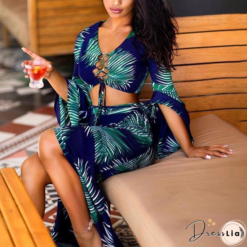 Sexy Two-Piece Lace Up Flare Sleeve Floral Printed Crop Tops Skirts Outfits
