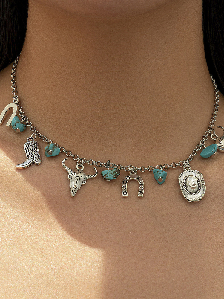 Comstylish Retro Ethnic Style Turquoise Bull Head Clavicle Necklace