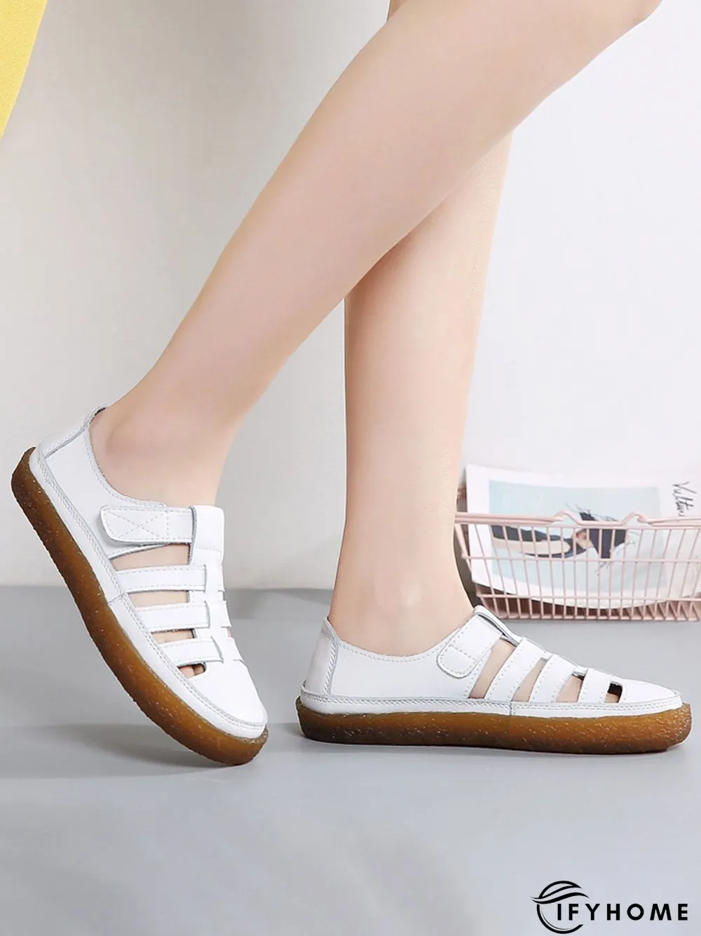 Lightweight Hollow Breathable Retro Soft Soled Shoes | IFYHOME