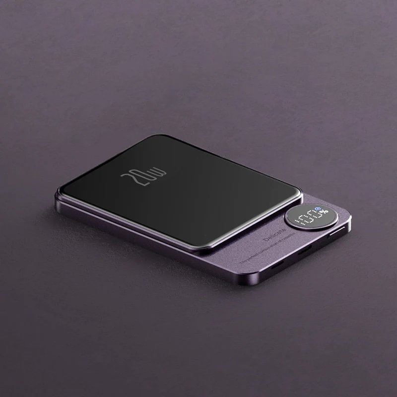 Mobile phone magnetic power bank