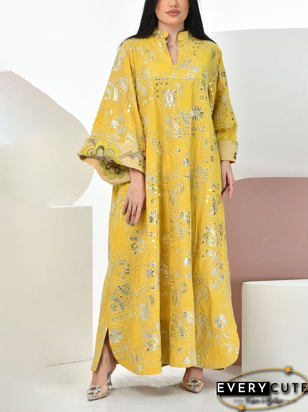 Yellow Loose V-Necked Ramadan Dress