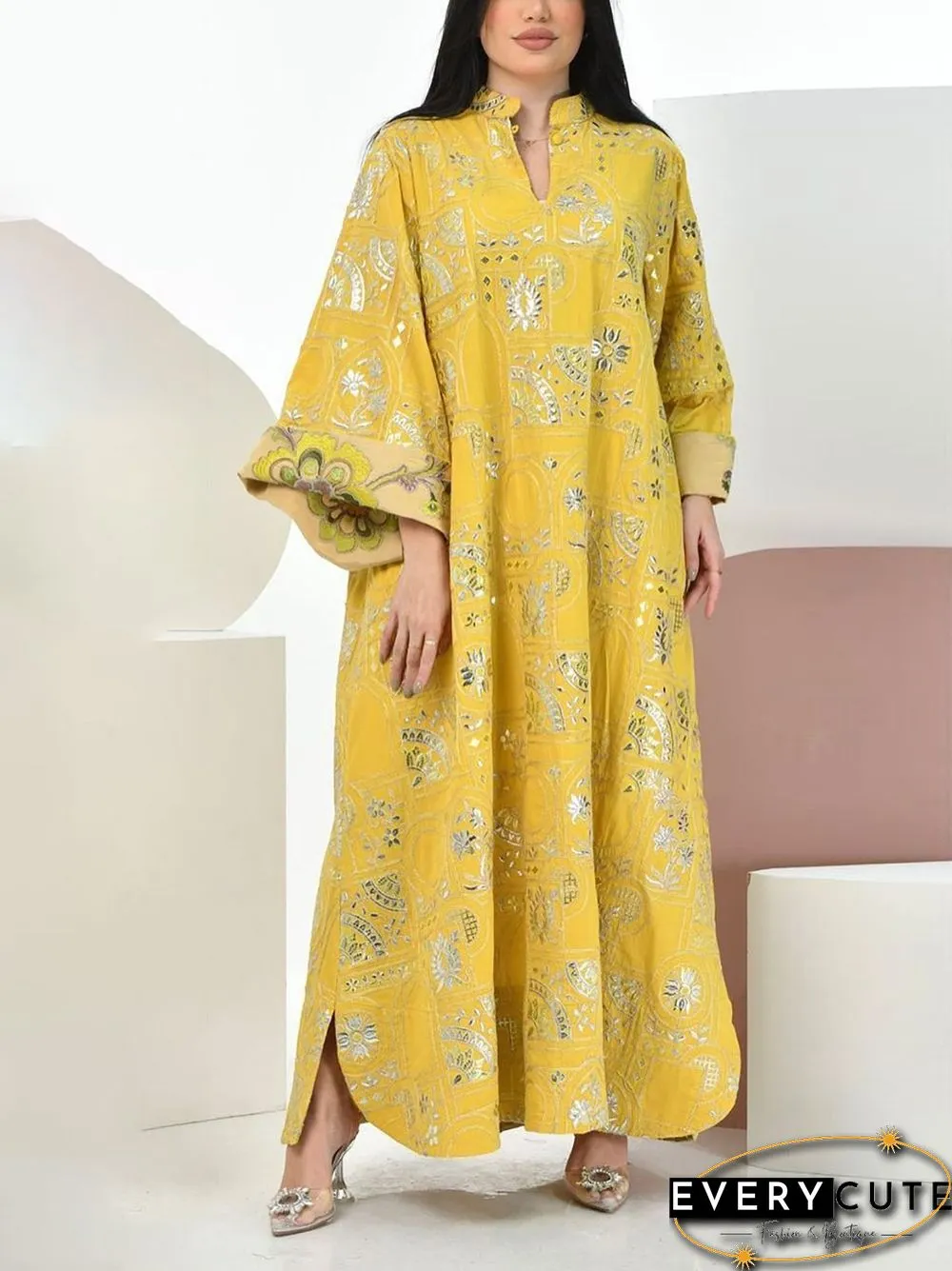 Yellow Loose V-Necked Ramadan Dress