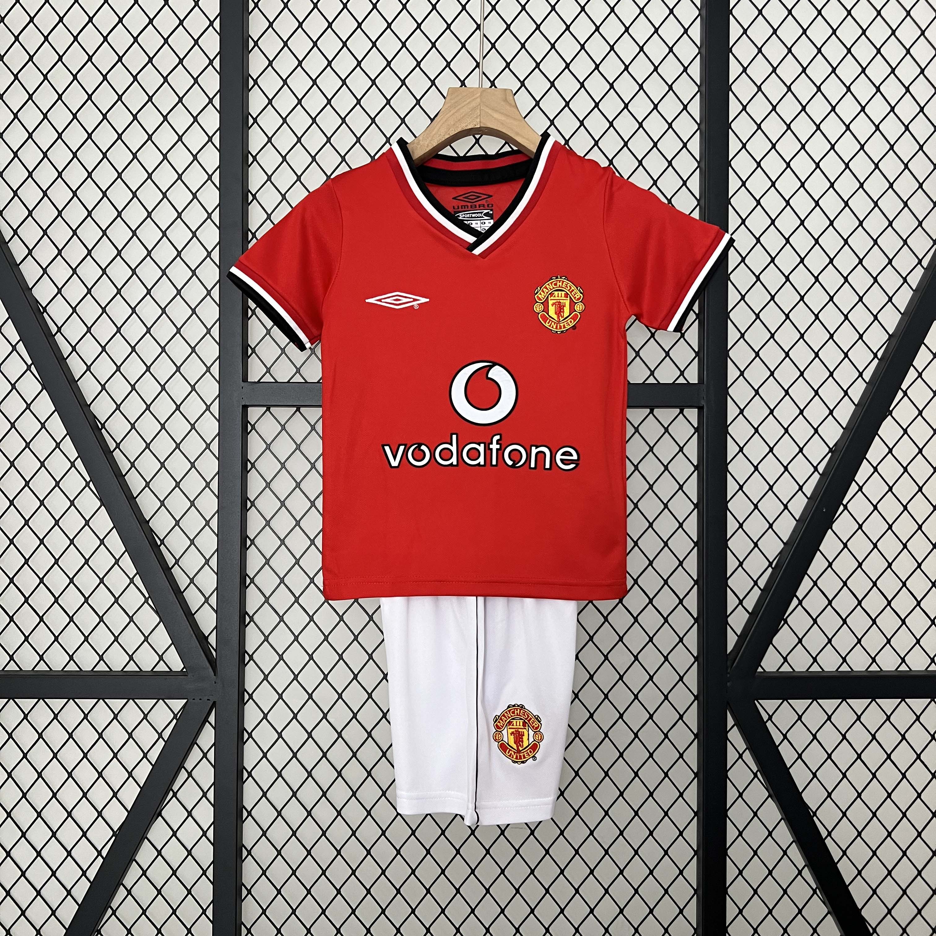 2000-2002 Retro KIDS Manchester United Home Football Shirt 1:1 Thai Quality