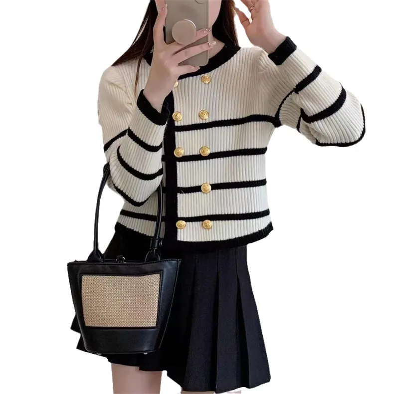 Churchf Churchf 2023 New Korean Version Loose Lazy Round Collar Striped Cardigan Design Sense Female Bump Color Sweater Coat