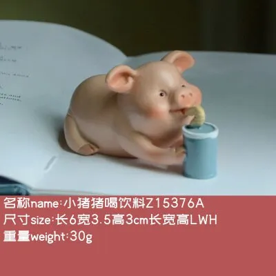 Cute Piggy Ornament Pink Pig Figurine Animal Model Car Ornament Dollhouse Decor Micro Landscape Decoration