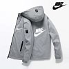 NIKE Kurtka z kapturem na jesień/zimę 2024