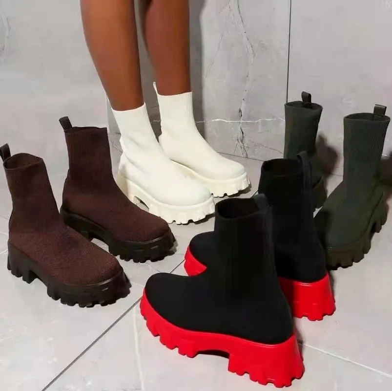 2021 Autumn Winter New Couple Socks Shoes Women Thick-soled Casual Large Size Net Red Knitted Short Boots Women botas de mujer