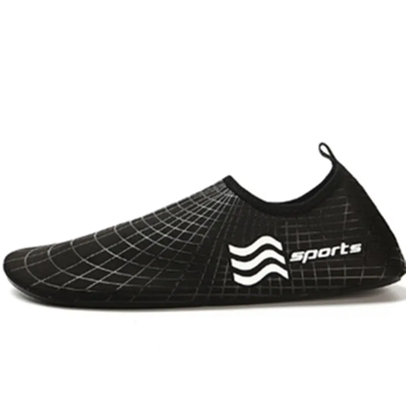 Striped Colorful Water Shoes Woman Men Swimming Breathable Shoes Aqua Beach Shoes Big Plus Size 36-48 Sneaker