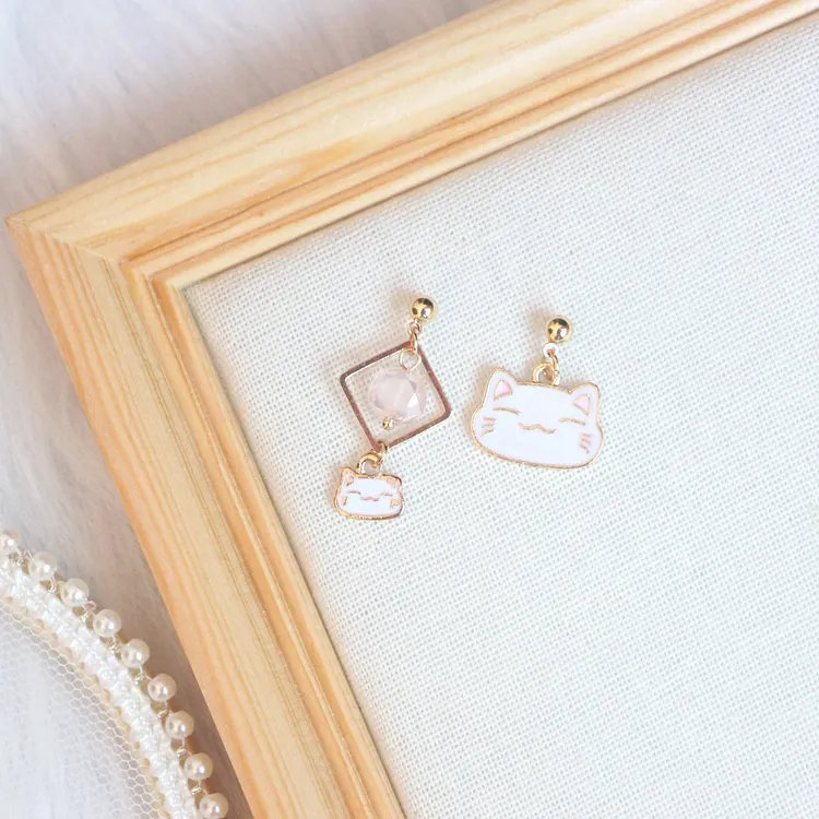 Pink Big Face Cat Earrings/Earclips