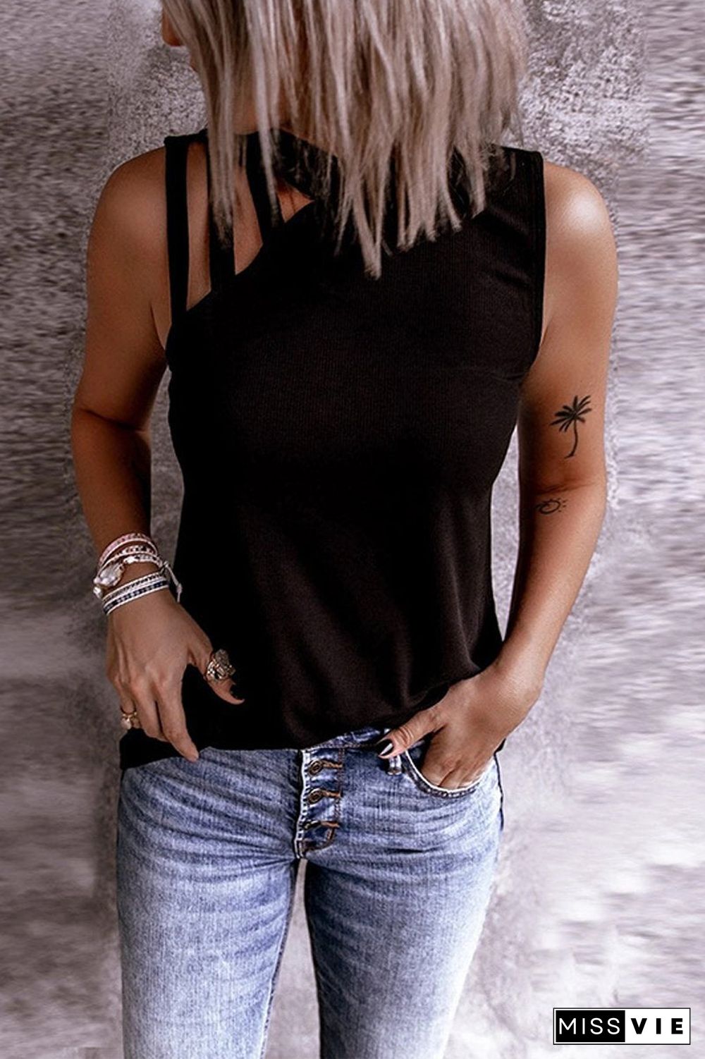 Solid Color Cut-Out Sleeveless Top