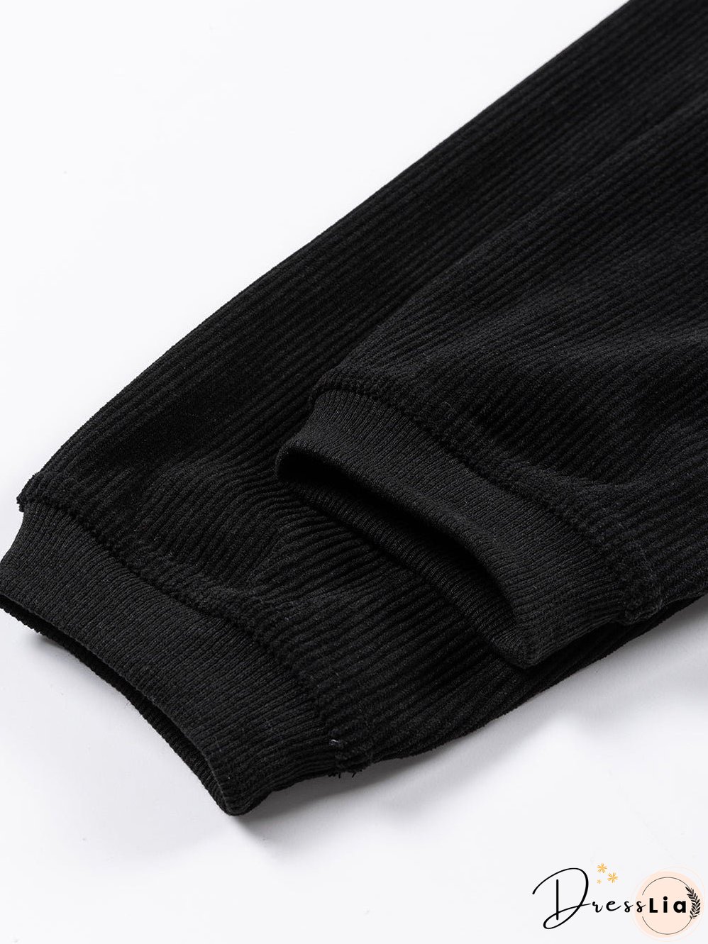 Comfy Black Long Sleeve Tee