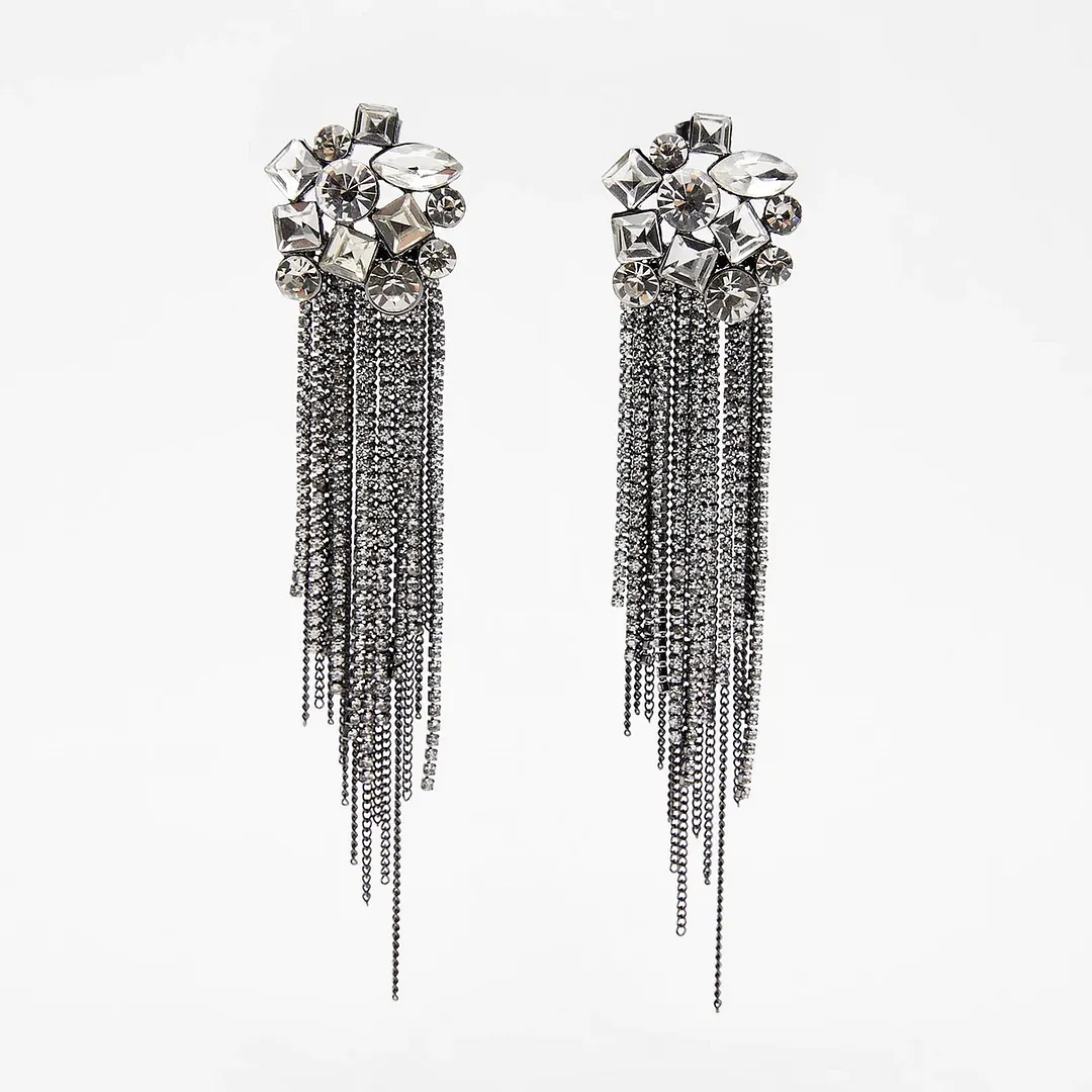 Dvacaman Bohemian Cute Fashion Animal Parrot Bird Drop Earrings Women Shiny Rhinestone Fringed Statement Tassel Earrings Jewelry