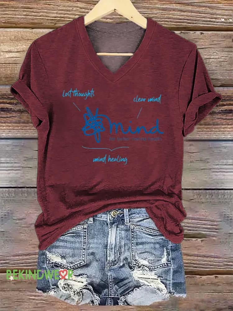 Women&rsquo;s Lost Thoughts Clear Mind Mind Healing Mind for Better Mental Health V-neck Casual T-Shirt Red / S