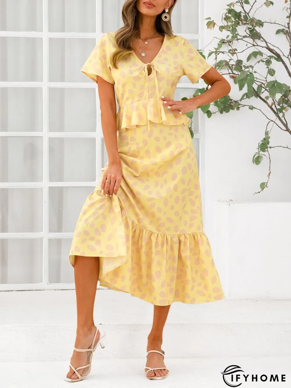 Floral V Neck Short Sleeve Weaving Dress | IFYHOME
