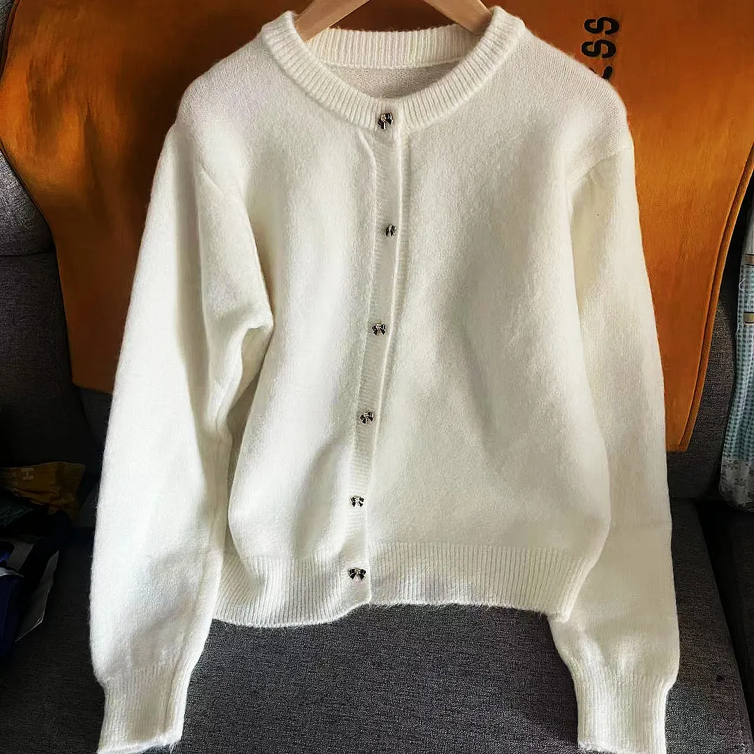 Churchf Fragrant Wind Black Knit Cardigan Female 2025 New Style Lazy Retro Round Neck Sweater Coat