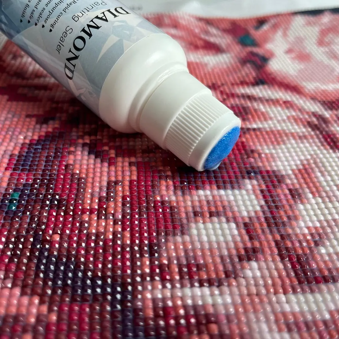 100ML Diamond Painting Glue Sealer-Permanent Hold Your Diamond Paintings（Can&lsquo;t be applied, only pressed）
