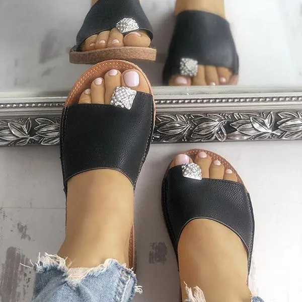 Shiny Embellished Single Strap Toe Ring Slippers