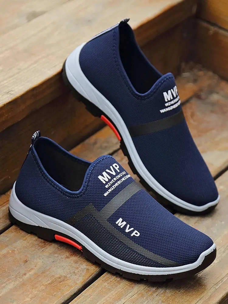 2021 New Men Shoes Spring Casual Shoes Comfortable Fashion Light Outdoor Running Climbing Shoes Hiking Sneakers Non-Slip Loafers