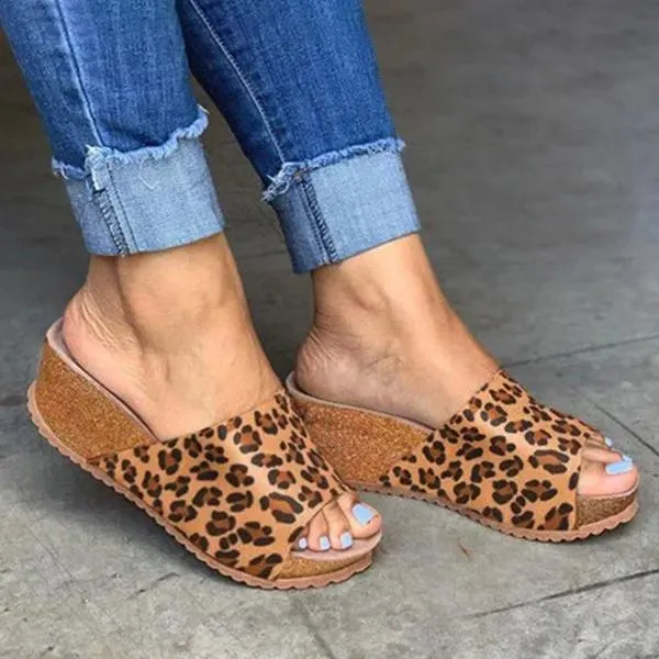 Fashion Style Peep Toe Slip-On Wedges Sandals