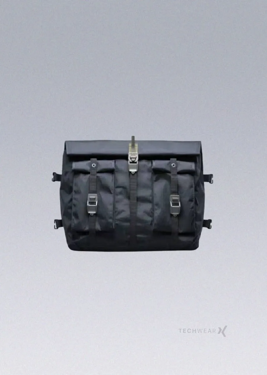 3A-5 Messenger Bag Not Acronym