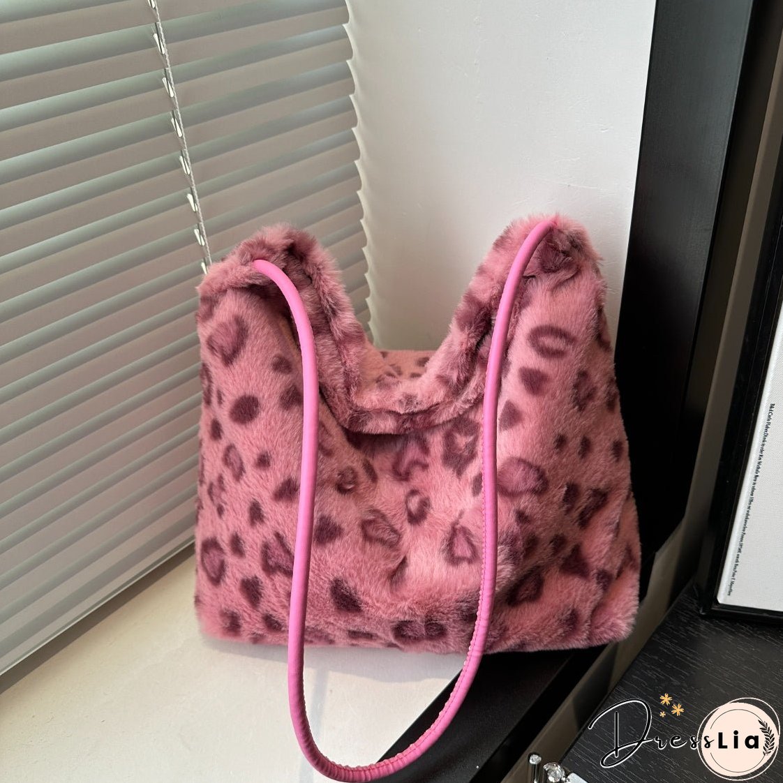 Leopard Furry Shoulder Bag