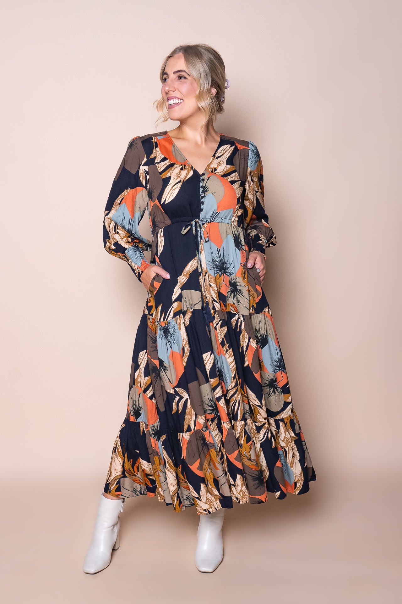Helen Maxi Dress in Navy