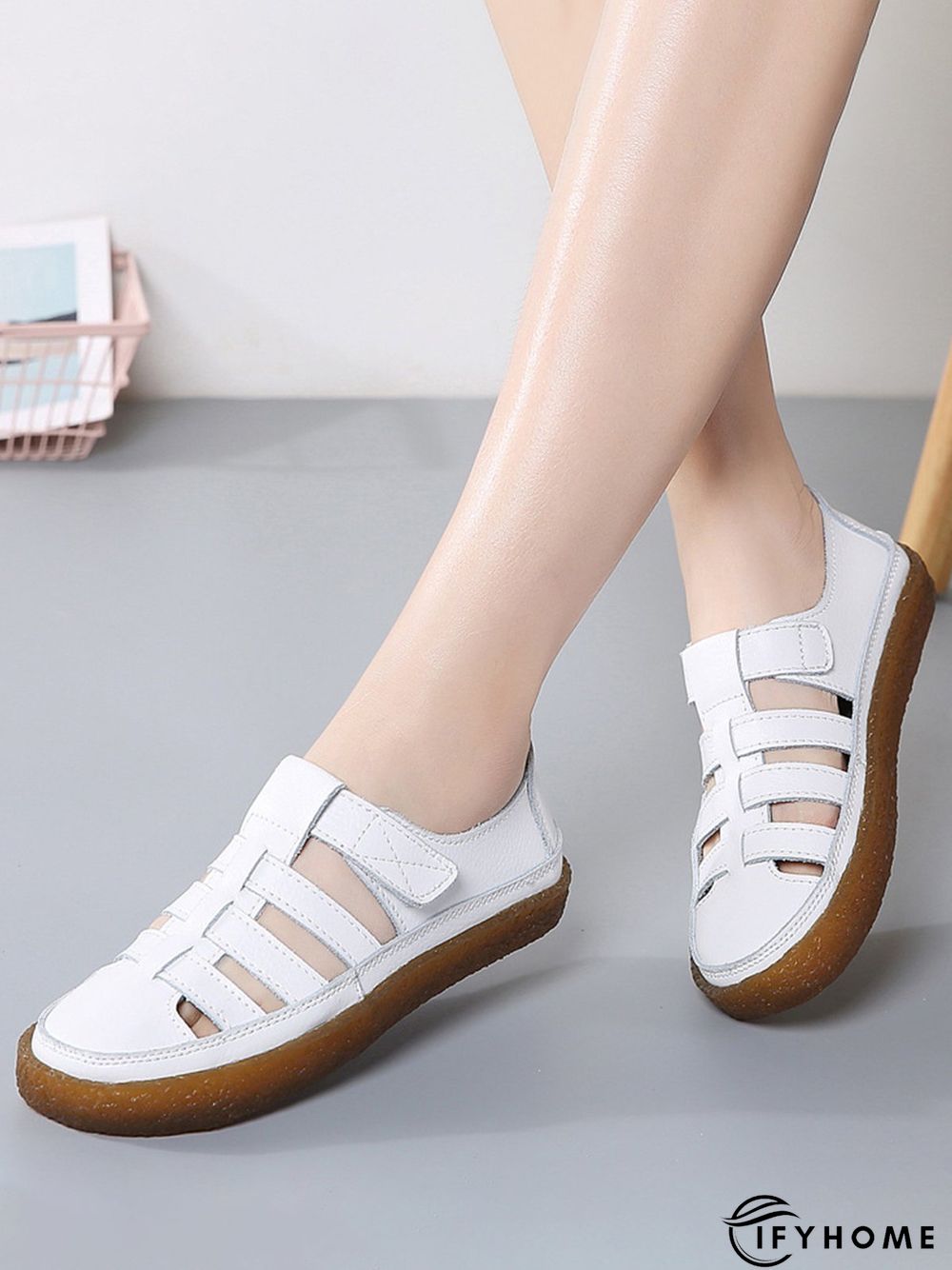 Lightweight Hollow Breathable Retro Soft Soled Shoes | IFYHOME