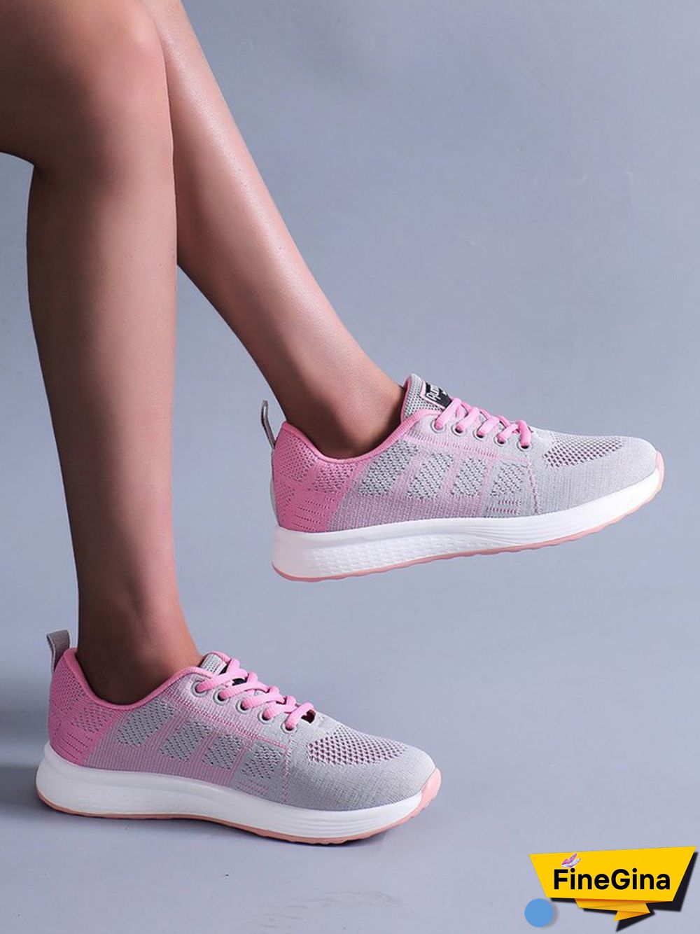 Contrasting Solid Color Breathable Mesh Casual Sneakers