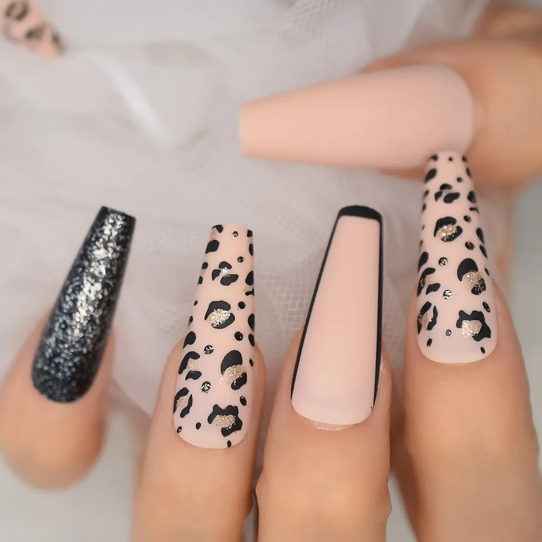 Glitter Nails Tips With Design Charms Leopard Wild Supplies For Professionals Press On Nails Coffin Extra Long EchiQ Nails Set-Nail Inspo