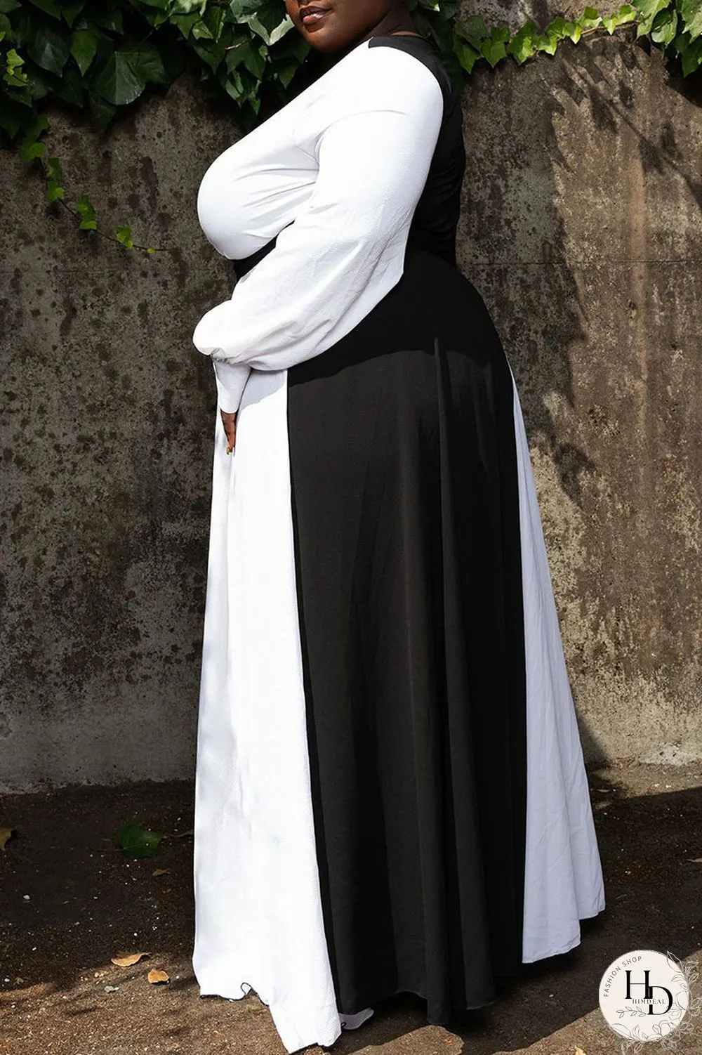 Black And White Casual Solid Bandage Patchwork V Neck Straight Plus Size Dresses