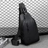 Sac bandouli&egrave;re imperm&eacute;able pour homme avec port de chargement USB
