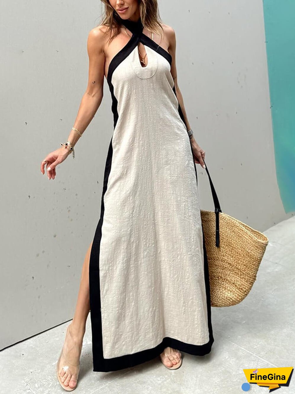 Color Block Halter Charming Neck Slit Maxi Dress