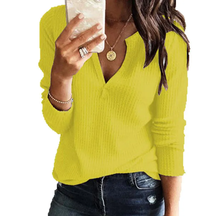 V-neck long sleeve top