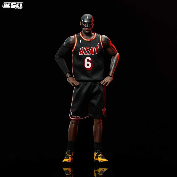 Reset Studio - Miami Heat Black Mask LeBron James 1/6 Scale