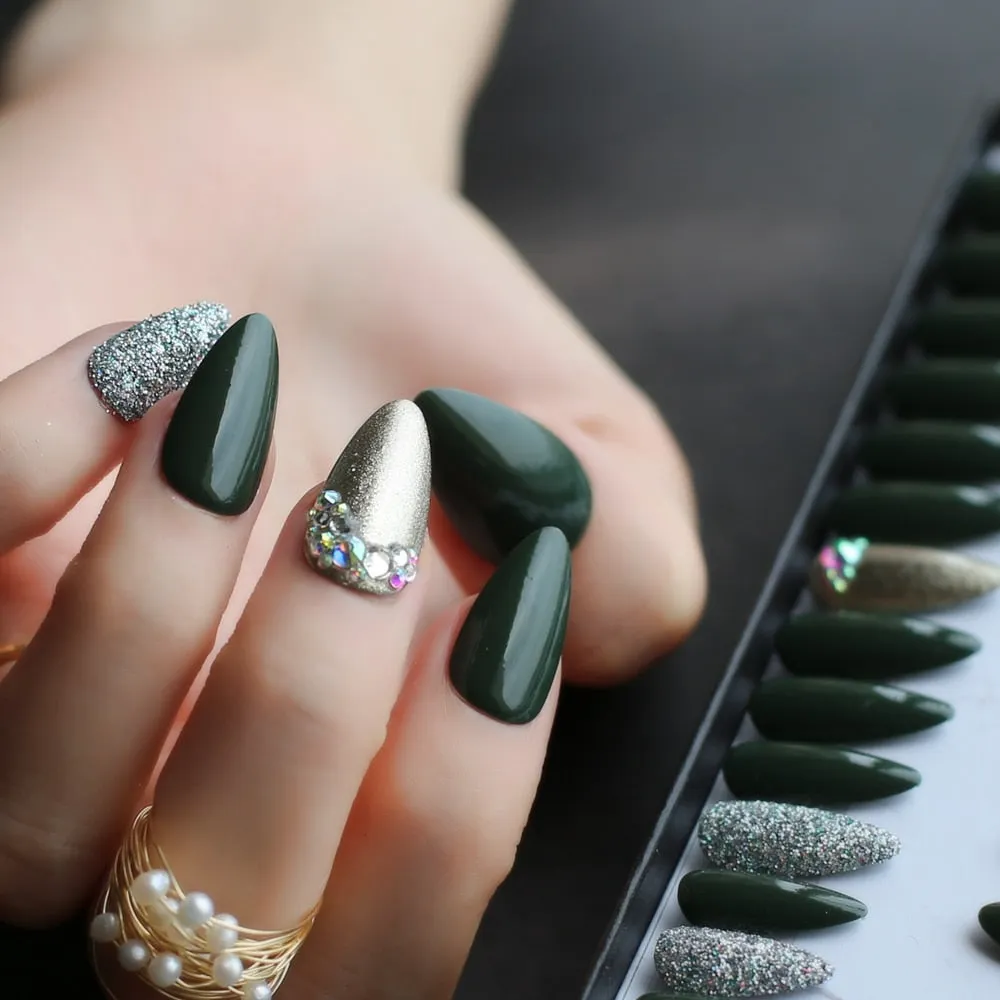 Green UV Stiletto Shiny Silver glitter crystal diamond false nails medium almond art White salon glossy fake nails-Nail Inspo
