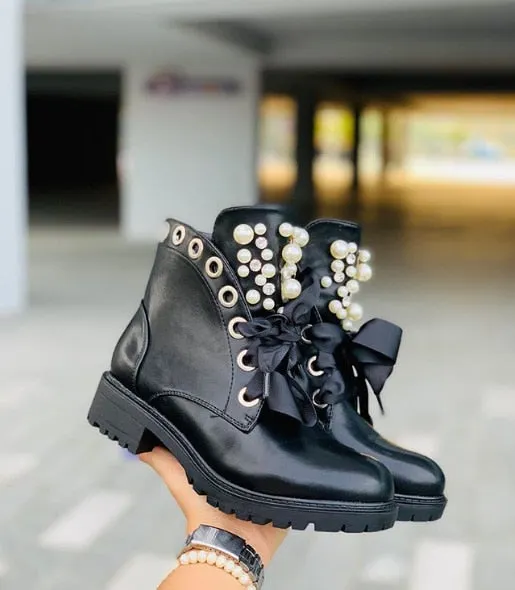 Women Short Boots 2022 Ladies Leather Ankle Boots Autumn Platform Motorcycle Shoes For Woman's Punk 36-42 Winter Pearl Rivet Sho