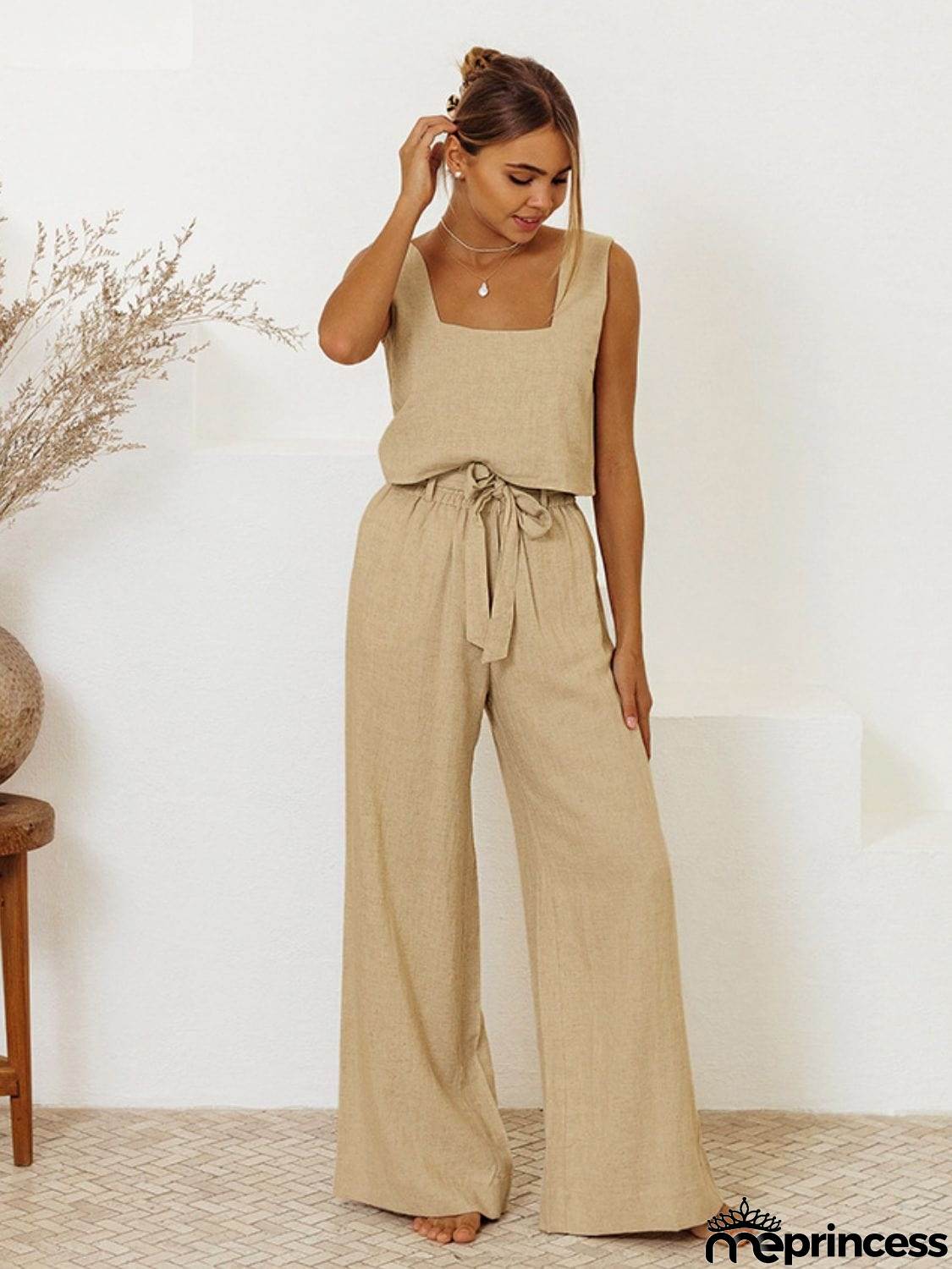 Vintage-inspired and light Pants