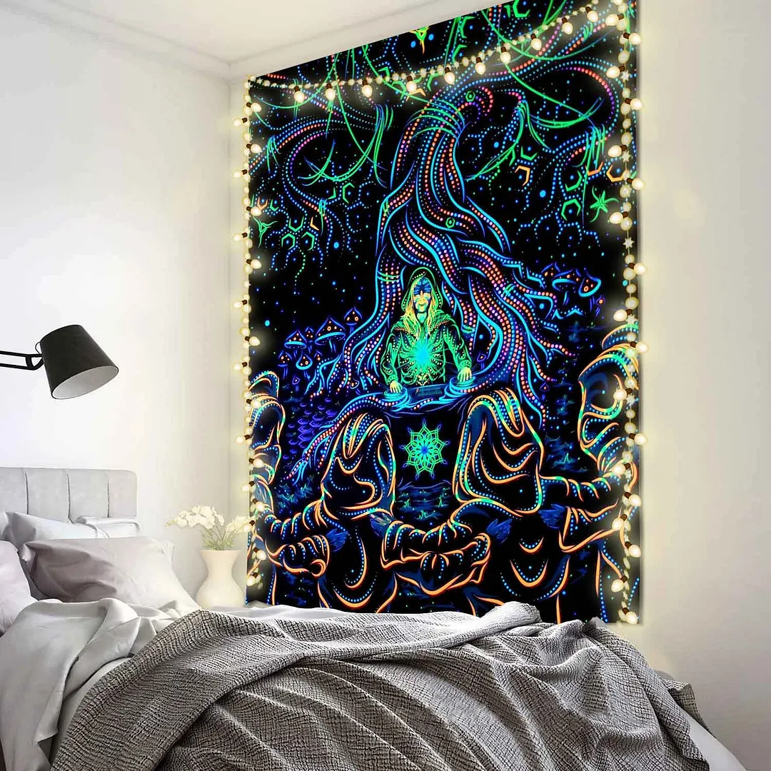 Viking Raven Tapestry Mysterious Viking Meditation Psychedelic Runes Art Wall Hanging Tapestries for Living Room Decor Yoga Mat