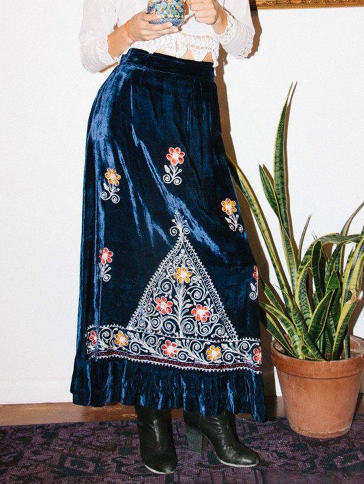 Casual Vintage Boho Floral Ruffle Velvet Midi Skirt