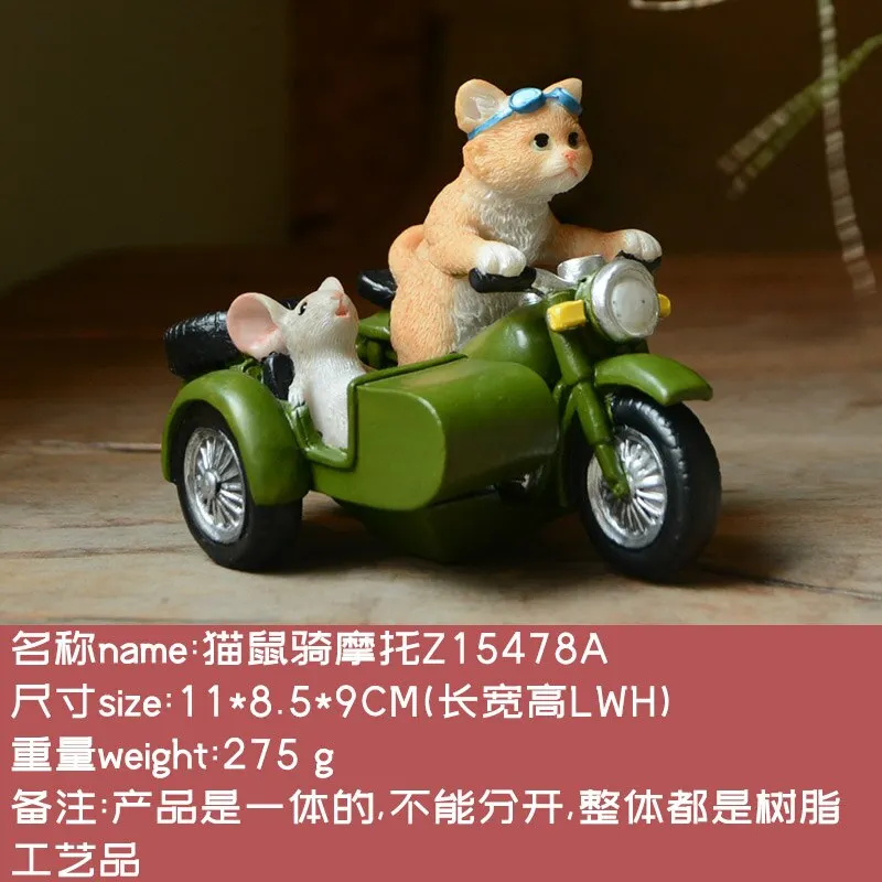Everyday Collection Cute Cartoon Cat Animal Figurine Miniature Fairy Desk Ornament Modern Home  Decoration Gifts for Girls