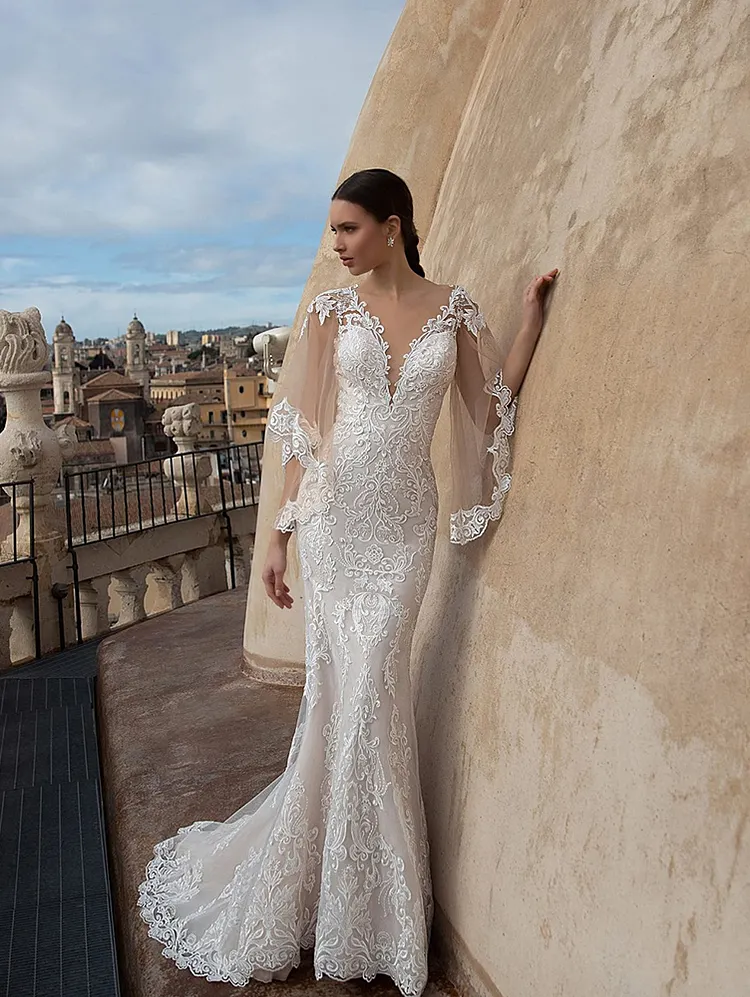 Mermaid V Neck Lace Wedding Dress Short Sleeve Princess Applique Bride Gowns