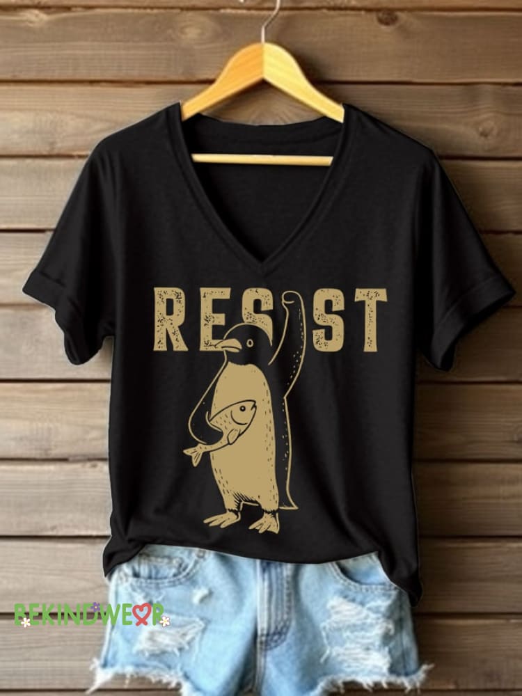 Women&rsquo;s Penguins Resist Printed Short-Sleeved T-Shirt Black / S