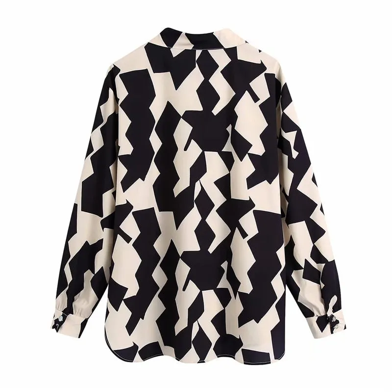 ZA 2021 Black Print Pocket Shirt Women Long Sleeve Button Up Asymmetric Shirts Female Fashion Side Vents Loose Blouse Top