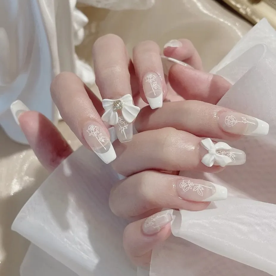 24pcs Butterfly Nail Patch Glue Type Removable Long Paragraph Fashion Manicure Wearable False Nails Patch With Glue Fake Nails-Nail Inspo