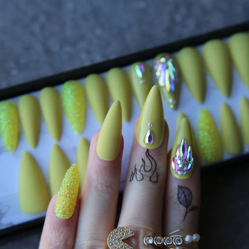 Handmade nude coffin reusable Press on nails box 24pcs Acrylic nails crystal nails bling Microdrill glitter Ballet fasle nails-Nail Inspo
