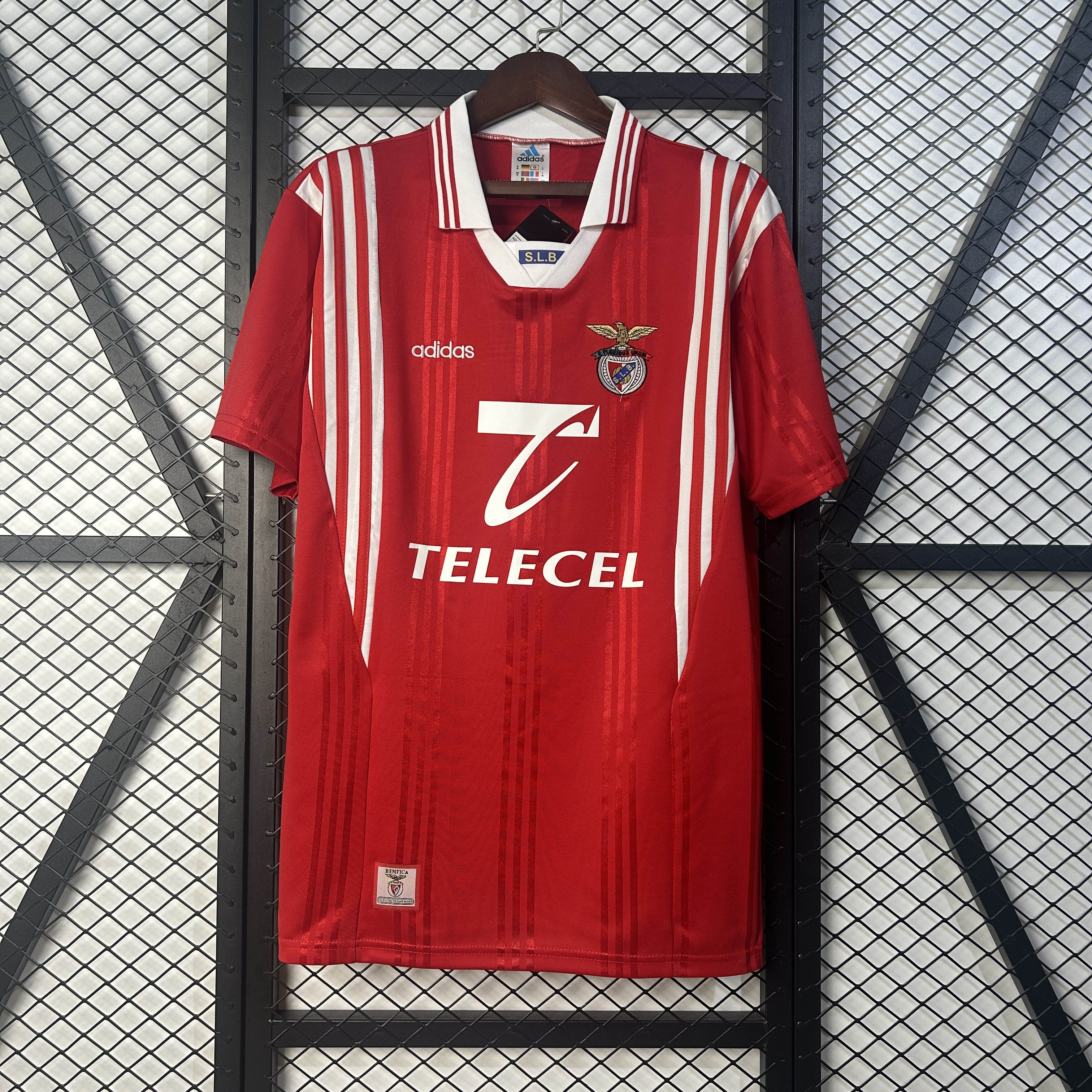1997-1998 Retro SL Benfica Home Football Shirt 1:1 Thai Quality Maxi Kit